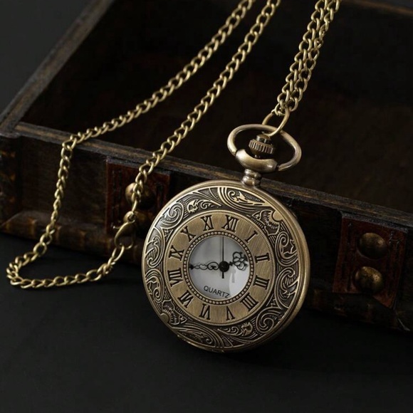 NEW😍 Vintage Quartz Pocket Watch - Picture 1 of 11